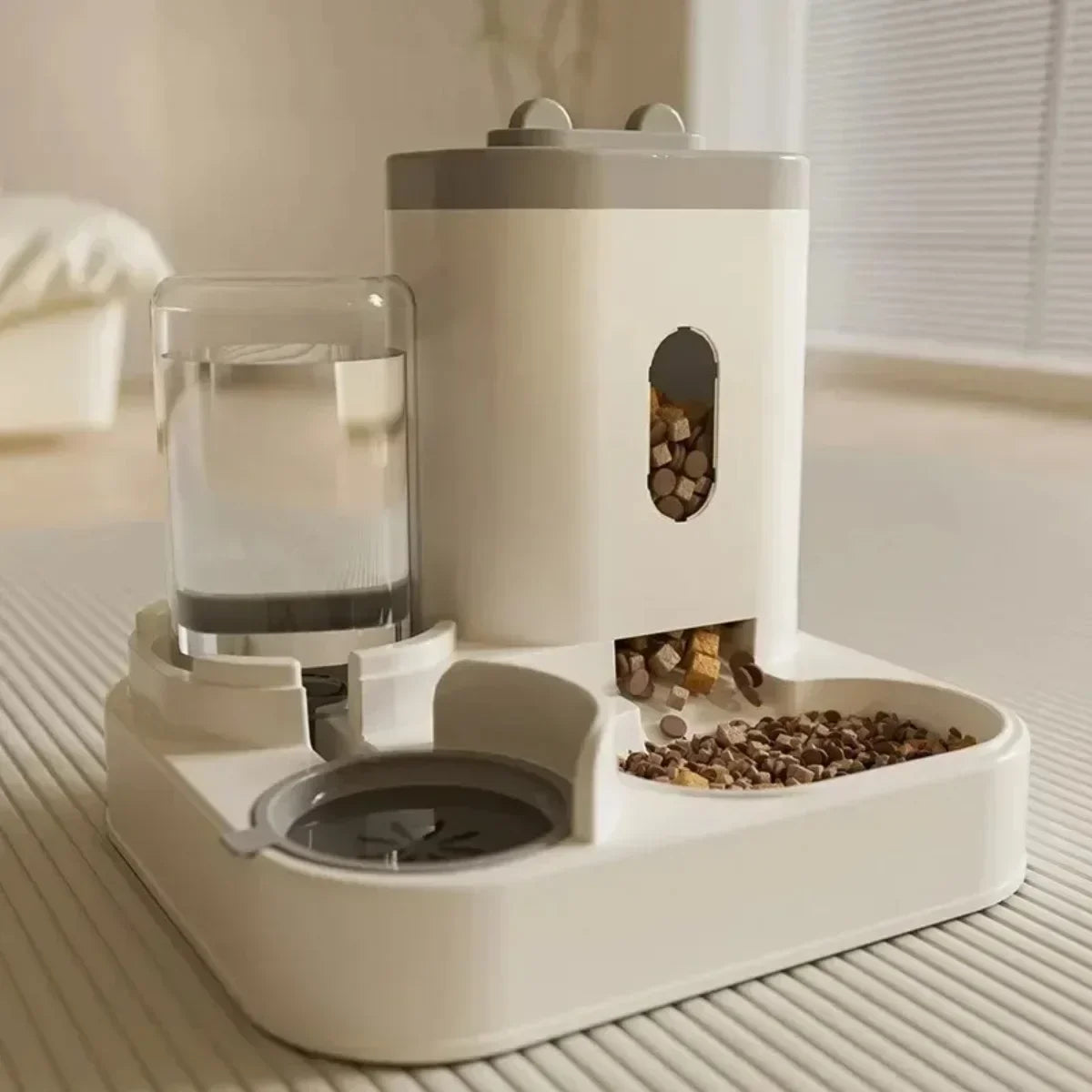 EasyPet Gravity Feeder Fountain Daily