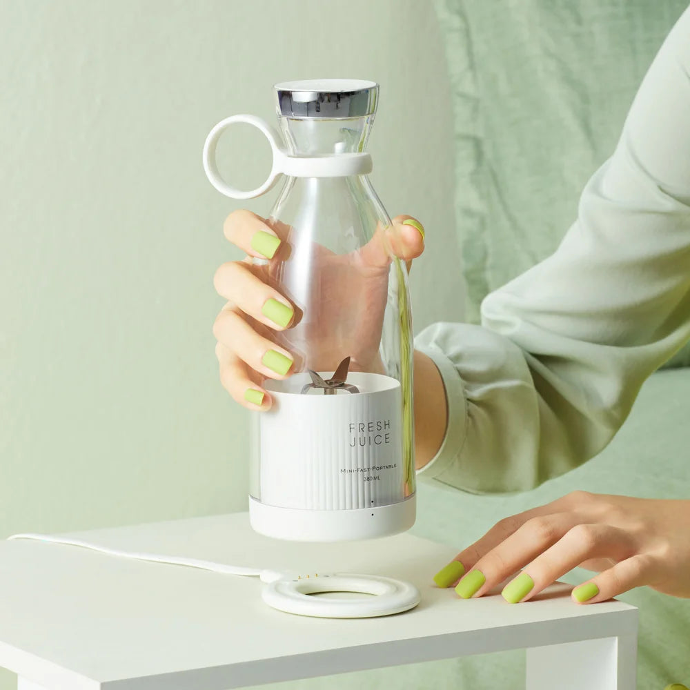 Pocket Power Juice Maker