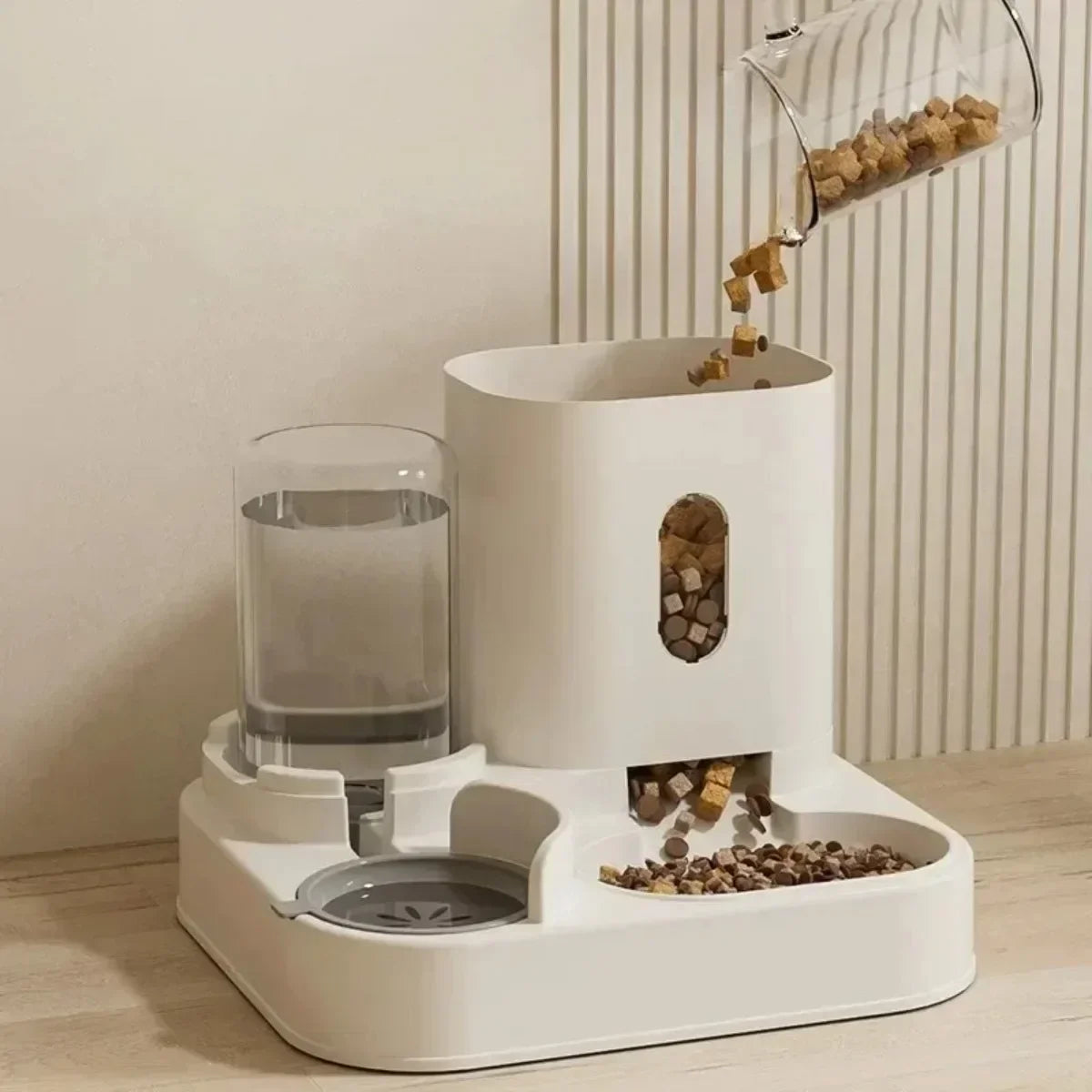 EasyPet Gravity Feeder Fountain Daily